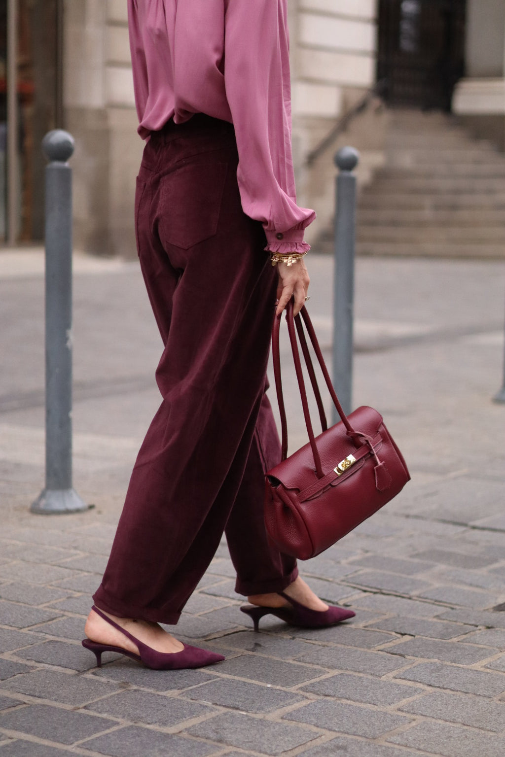 Pantalon GRAYSON ballon bordeaux en velours lisse
