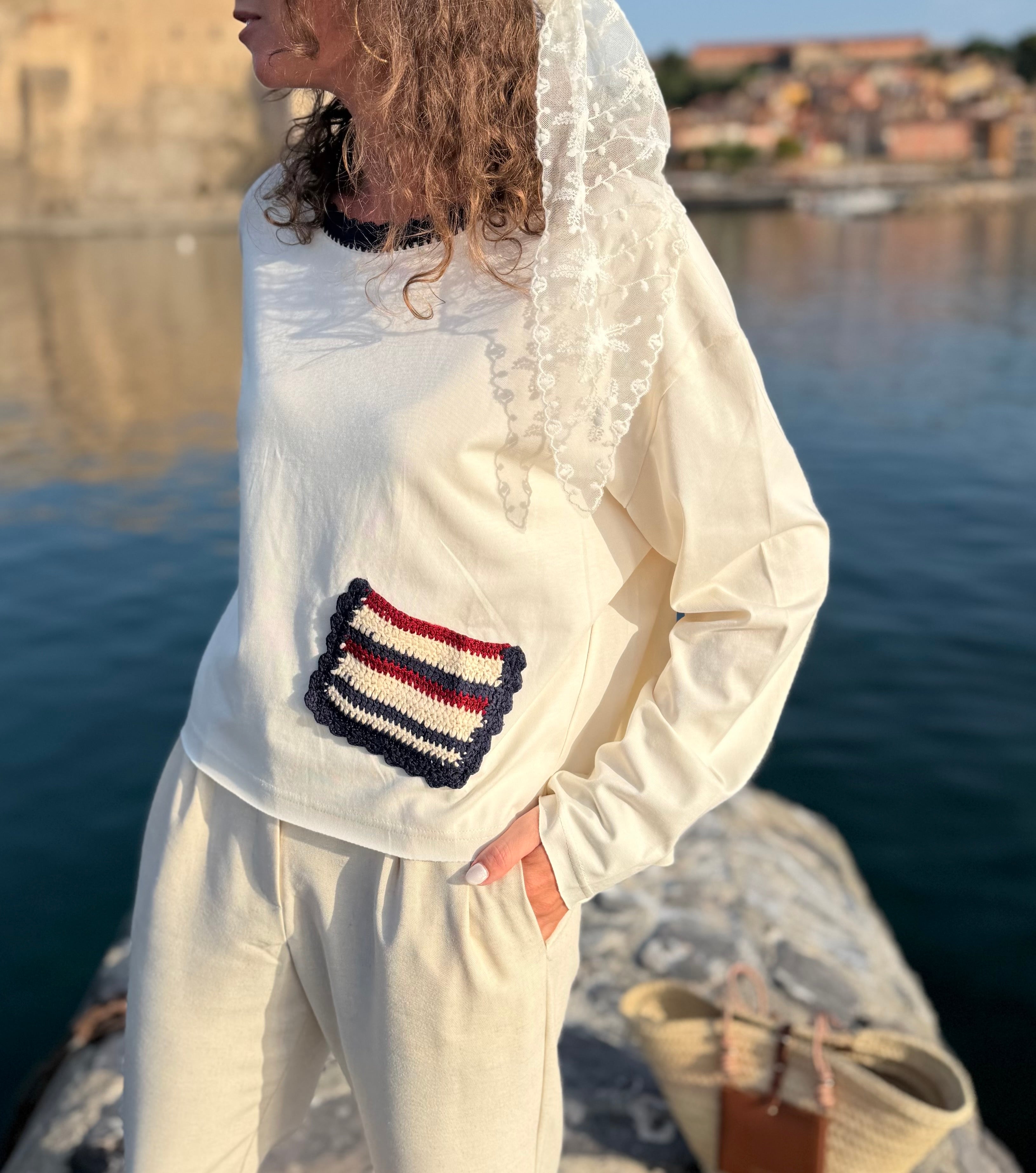 Haut LECTRA écru détails crochet