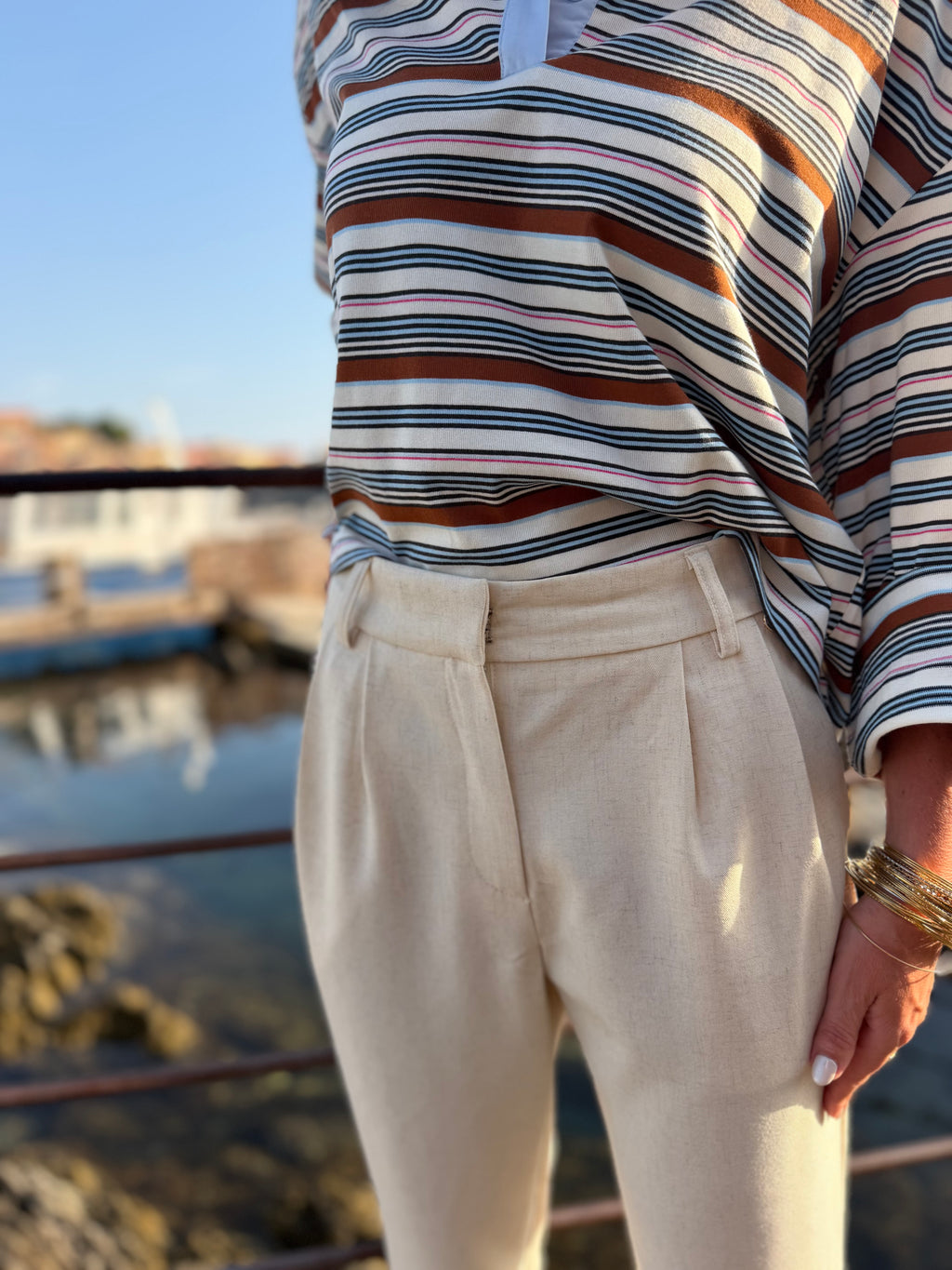 Pantalon ZOLINA écru à revers