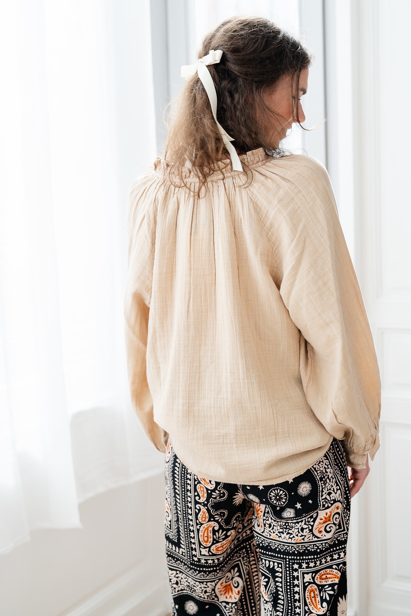 Blouse BRISKA beige