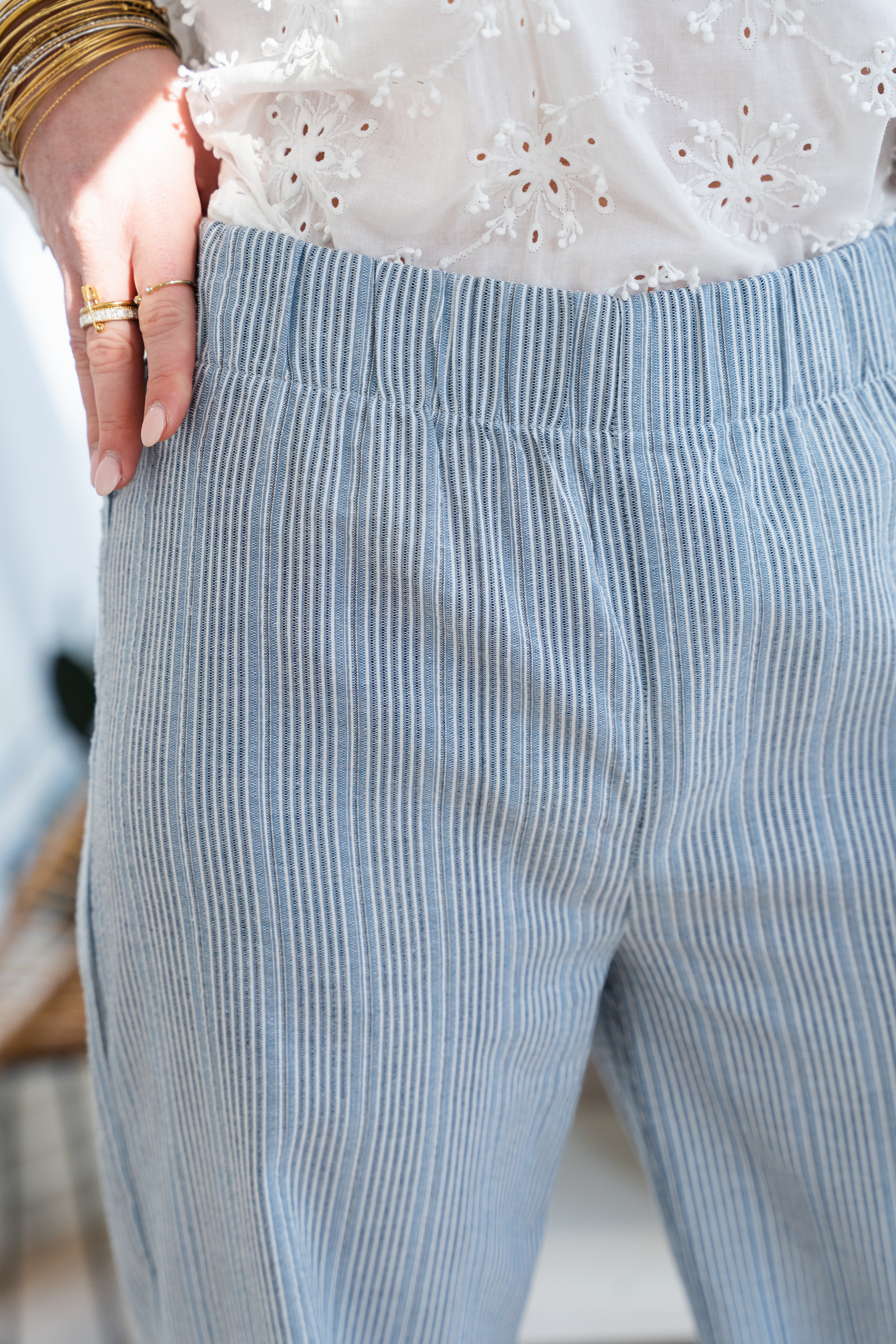 Pantalon COLA rayé bleu