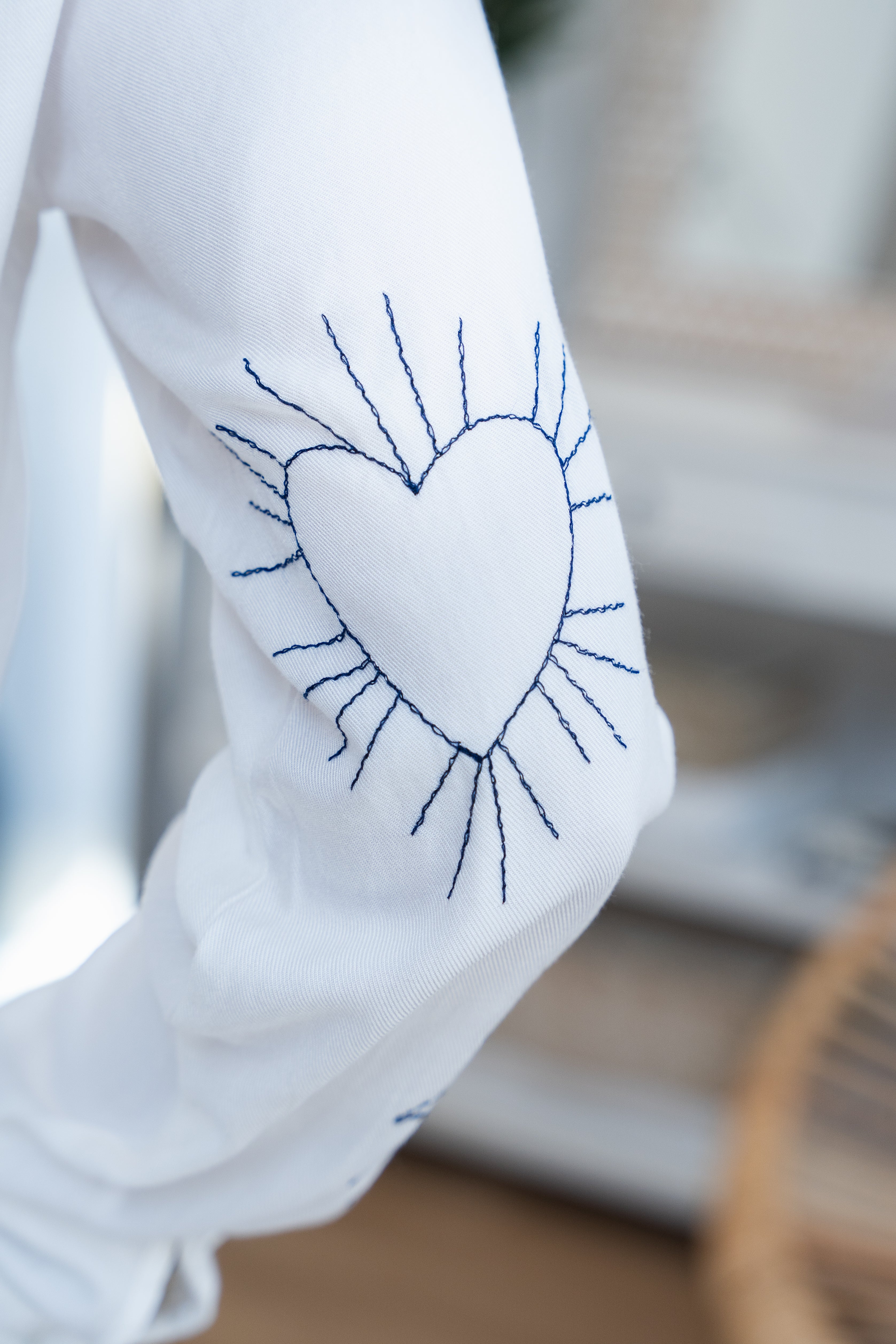 Chemise CHANIA blanche brodée