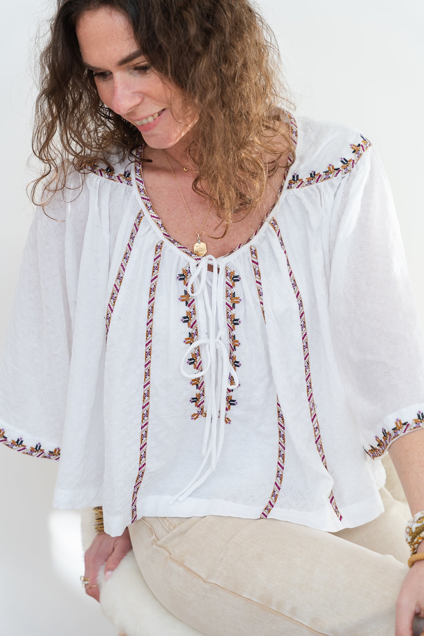 Blouse COLINE blanche brodée