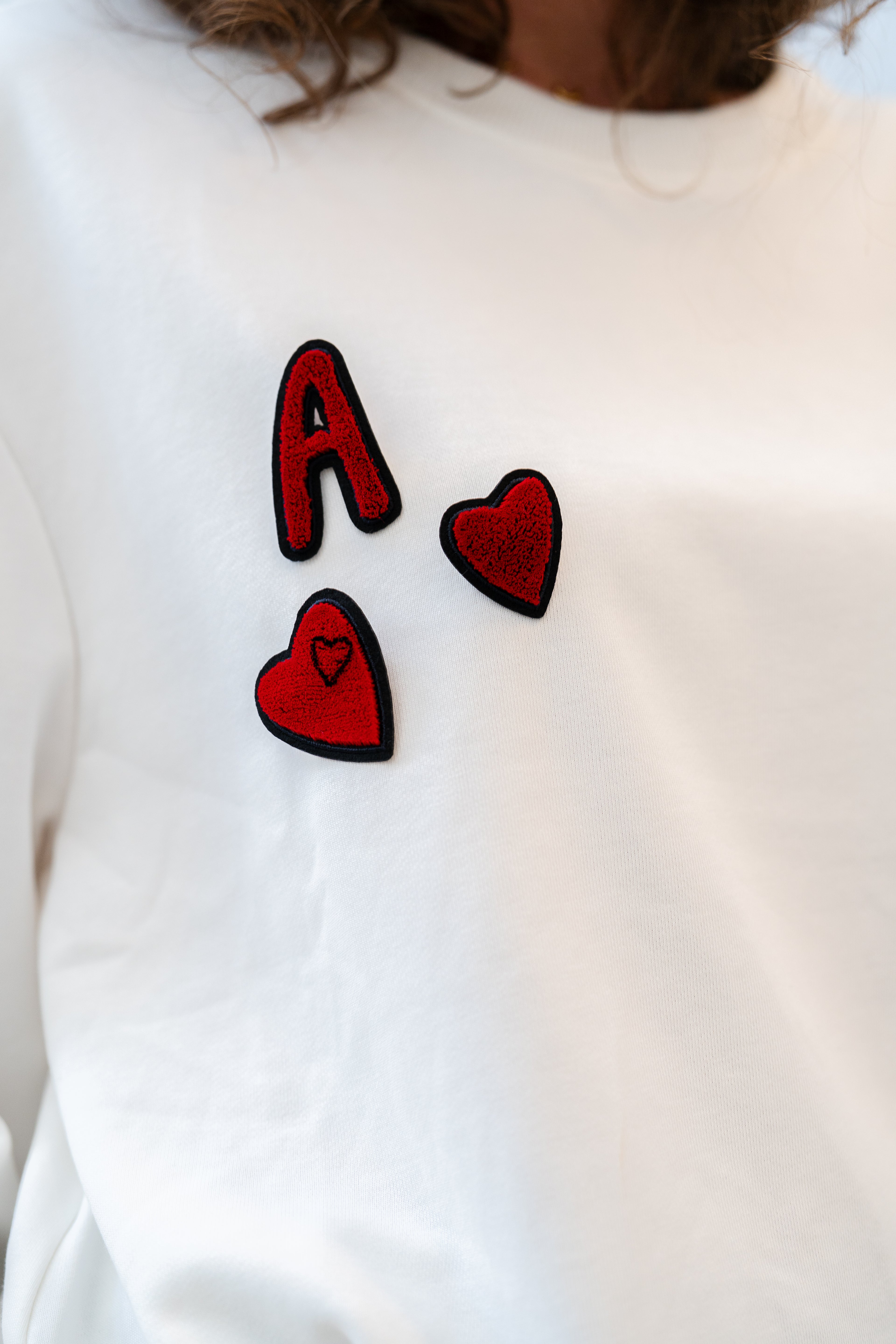 Sweat TAIO blanc à broches amovibles